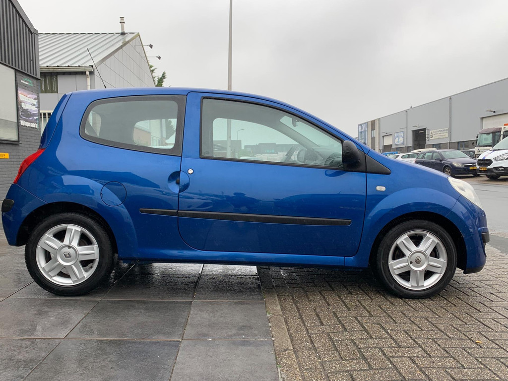 Renault Twingo 1.2 Authentique Airco|Elek.ramen|NAP|APK 47727682-0.jpg | Adequaat Auto's