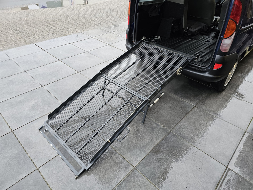 Renault Kangoo 1.4 GOED LEZEN|Rolstoelauto|AUT|Airco|El.Ram 51080759-0.jpg | Adequaat Auto's