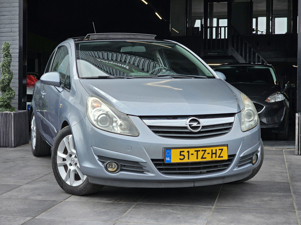 Opel Corsa 1.4-16V Sport|PANO|Ingebouwde Fietsendrager|Airco 53743471-0.jpg | Adequaat Auto's