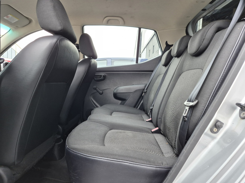 Hyundai i10 1.1 i-Drive Cool|2e eig|NAP|Airco|El.Ramen|APK 54173525-16.jpg | Adequaat Auto's
