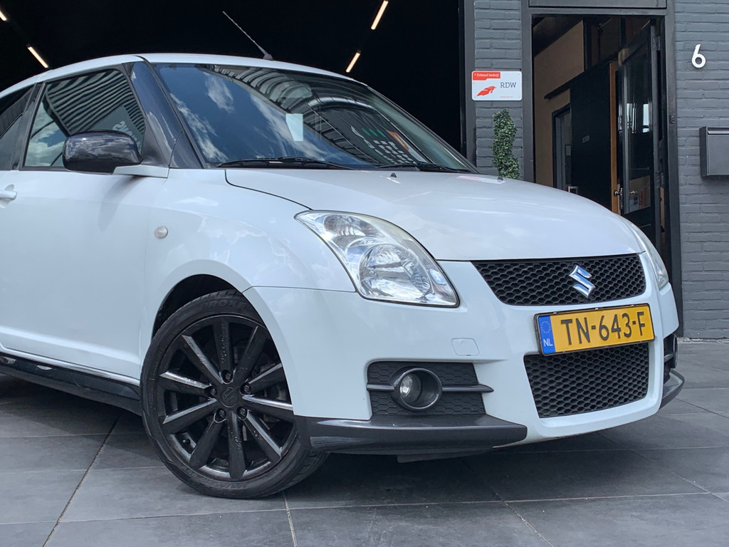 Suzuki Swift 1.6 Sport|APK|Airco|Stoelverwarming|Keyless 54228243-0.jpg | Adequaat Auto's
