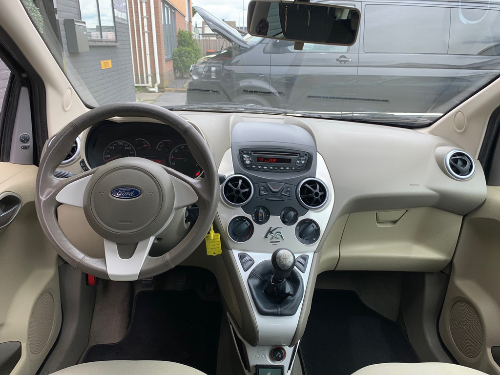 Ford Ka 1.2 Titanium X|1e eig|NAP|Airco|El.Ramen|Stoelvw|APK 54254705-0.jpg | Adequaat Auto's