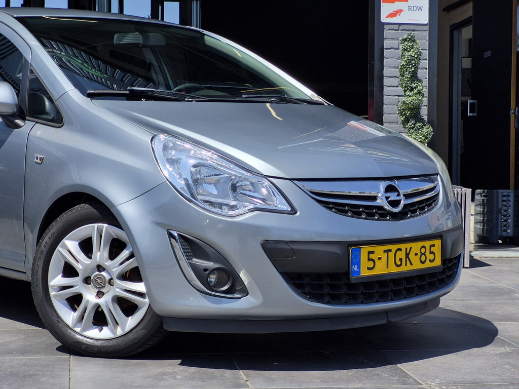 Opel Corsa 1.2-16V Cosmo|Cruise|El.Ramen|Airco|APK 54932522-0.jpg | Adequaat Auto's