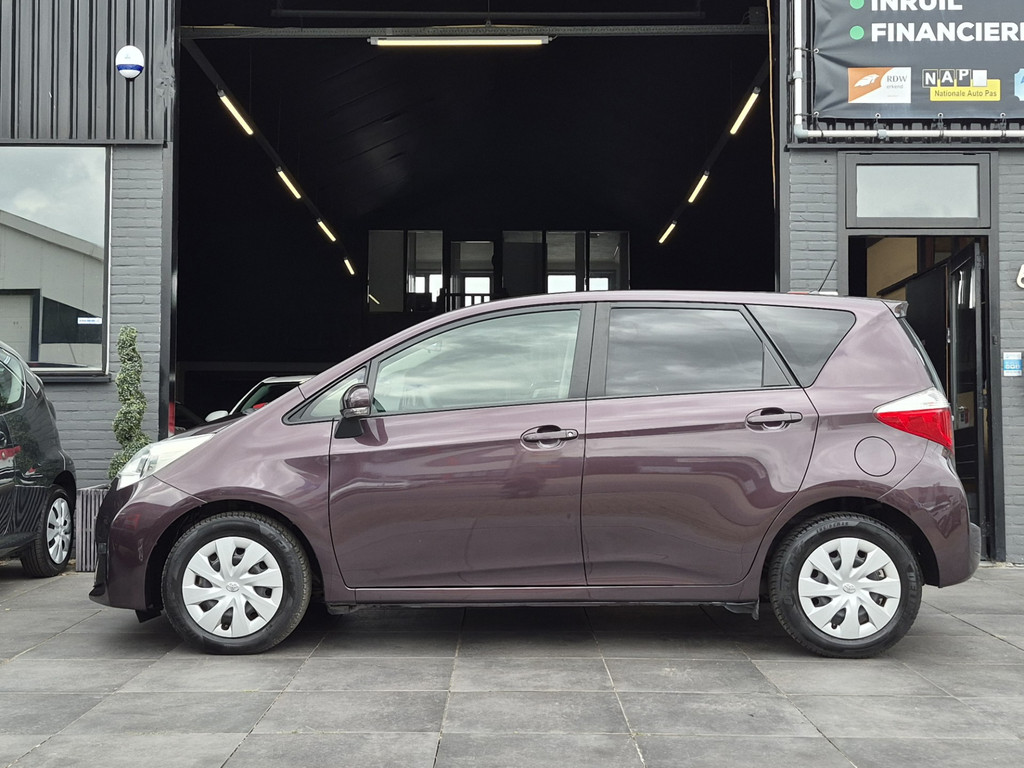 Toyota Verso-S 1.3 VVT-i|1e eig|NAP|AUT|Camera|Panoramadak 55462196-0.jpg | Adequaat Auto's