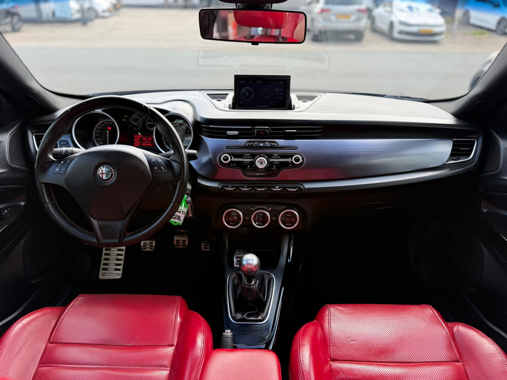 Alfa Romeo Giulietta 1.7 TBi Quadrifoglio Verde|Pano|Novitec 55751396-0.jpg | Adequaat Auto's
