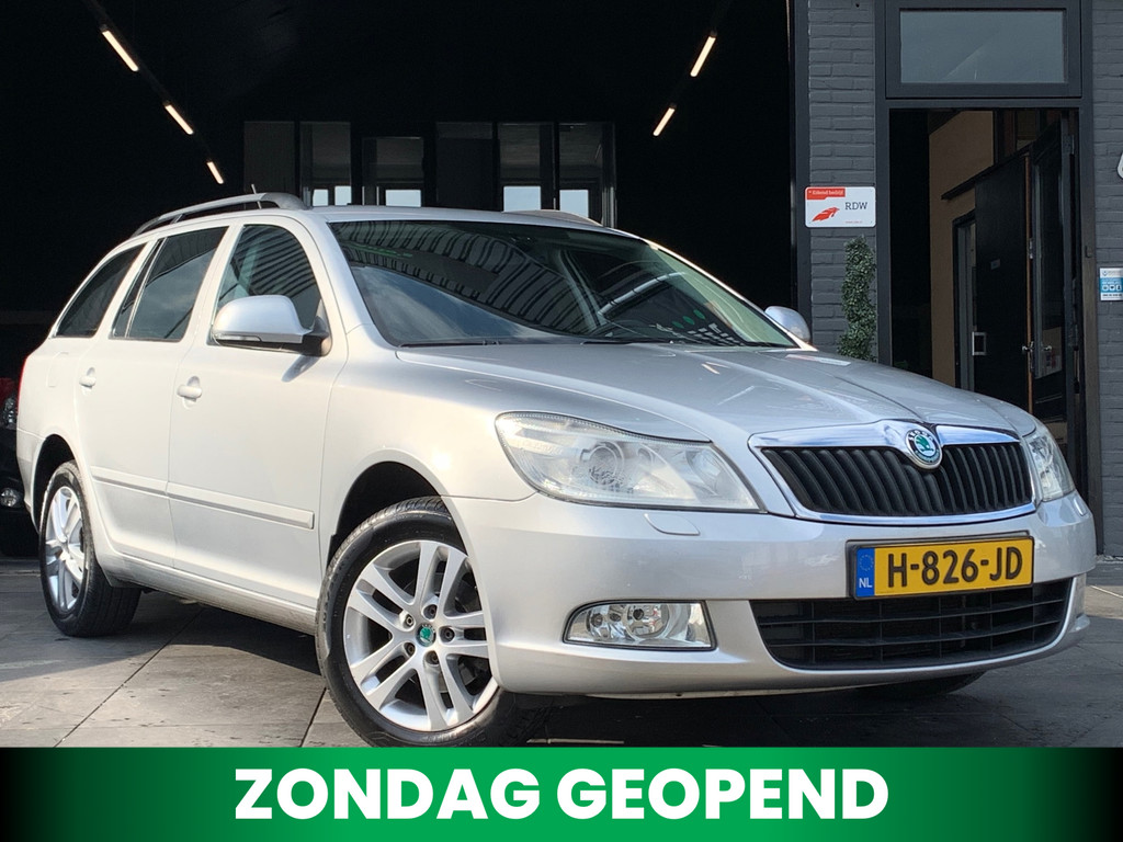 Škoda Octavia Combi 1.4 TSI Elegance|Cruise|PDC|Stoelverwarm 56608888-0.jpg | Adequaat Auto's