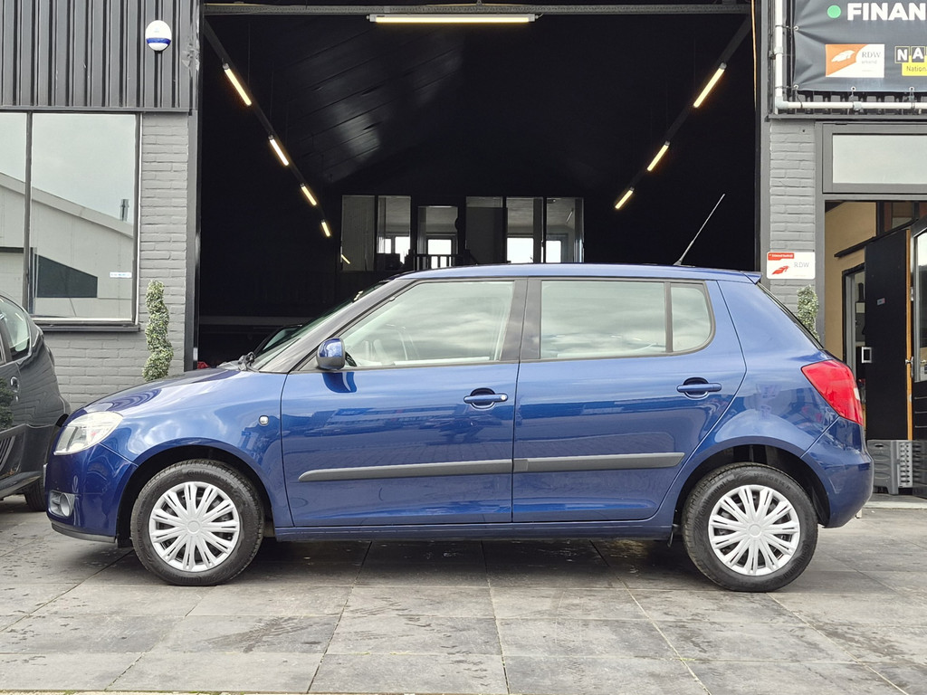 Škoda Fabia 1.4-16V Ambiente Airco|Cruise|5Drs|DealerOH 56635260-0.jpg | Adequaat Auto's