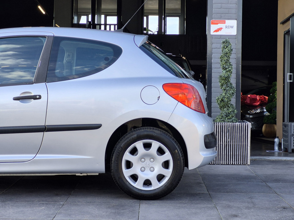 Peugeot 207 1.4-16V XR|1e eig|NAP|El.Ramen|USB|APK 57044834-0.jpg | Adequaat Auto's