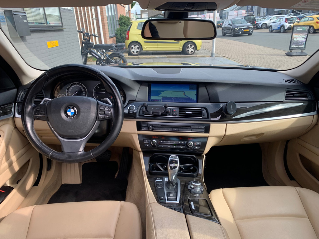 BMW 5 Serie 520d High Executive|Dealer OH|PDC|Cruise|Stoelvw 57101155-0.jpg | Adequaat Auto's