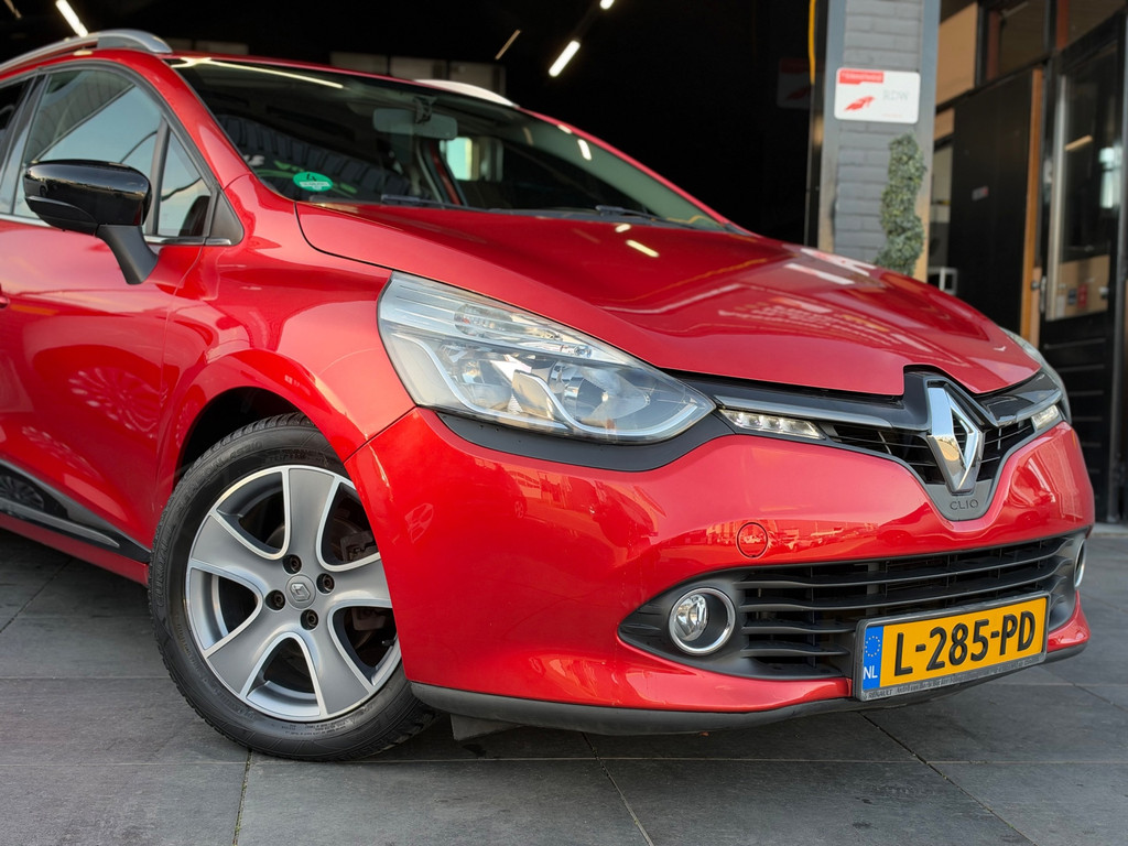 Renault Clio Estate 1.2-16V Collection|Airco|Cruise|Navi|APK 57425299-0.jpg | Adequaat Auto's